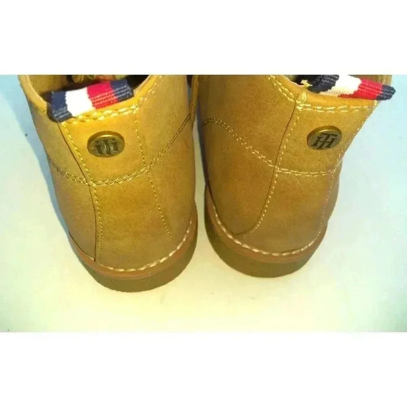 Tommy Hilfiger Womens Benay Ankle Chukka Boots Brown Round Toe Lace Up 7 M - Picture 3 of 11